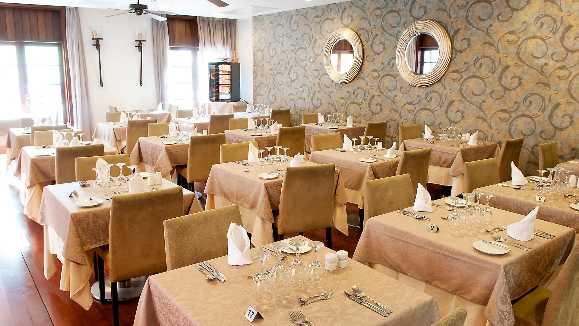 Laguna Nivaria Hotel & Spa 라 라구나 4*,